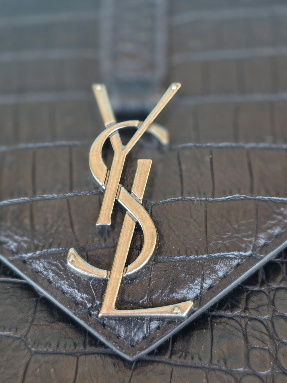 Saint Laurent Inspired Black Croc-Embossed Chain Shoulder Bag - Picture 14 of 14